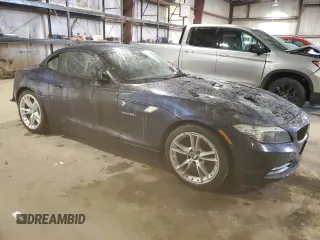 2009 BMW Z4 sDrive30i with VIN WBALM53559E160782, listed as a Copart auction lot 84019154 with 46,228 mi miles and Salvage Title. Bid and sale history available at carsss.com. Image 4.