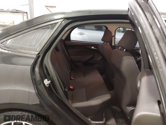 2015 Ford Focus SE с VIN 1FADP3F27FL357180, выставлен на аукционе IAAI как лот 41906601 с пробегом 70 998 миль миль и . История ставок и продаж доступна на DreamBid. Изображение 8.