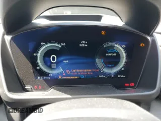 2019 BMW i8 z VIN WBY2Z6C58KVG97739, wystawiony jako Copart lot #60137614 z przebiegiem 3130 mil mil oraz Szkody całkowita. Historia ofert i sprzedaży dostępna na DreamBid. Obrazek 9.