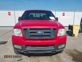 2004 Ford F-150 XLT z VIN 1FTPW14544KB56495, wystawiony jako IAAI lot #42574864 z przebiegiem 237 708 mil mil oraz . Historia ofert i sprzedaży dostępna na DreamBid. Obrazek 12.