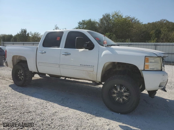 2011 Chevrolet Silverado 1500 LT with VIN 3GCPKSE38BG176137, listed as a Copart auction lot 75319344 with 148,825 mi miles and Salvage Title. Bid and sale history available at carsss.com. Image 4.