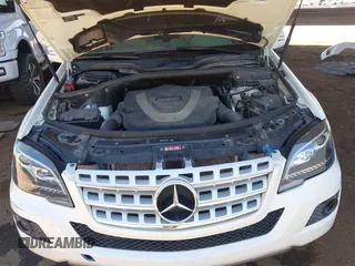 2011 Mercedes-Benz M 350 z VIN 4JGBB5GB8BA690192, wystawiony jako IAAI lot #42218122 z przebiegiem 171 472 mil mil oraz . Historia ofert i sprzedaży dostępna na DreamBid. Obrazek 10.