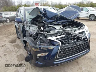 2023 Lexus GX 460 Premium z VIN JTJAM7BX6P5360542, wystawiony jako IAAI lot #41897300 z przebiegiem 14 893 mil mil oraz . Historia ofert i sprzedaży dostępna na DreamBid. Obrazek 1.