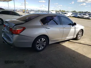 2013 Honda Accord LX z VIN 1HGCR2F37DA233990, wystawiony jako Copart lot #51832815 z przebiegiem 107 636 mil mil oraz Szkoda całkowita • Salvage title. Historia ofert i sprzedaży dostępna na DreamBid. Obrazek 3.