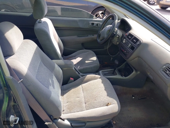 1998 Honda Civic EX with VIN 1HGEJ8249WL057484, listed as a IAAI auction lot 41776124 with 203,020 mi miles. Bid and sale history available at carsss.com. Image 5.