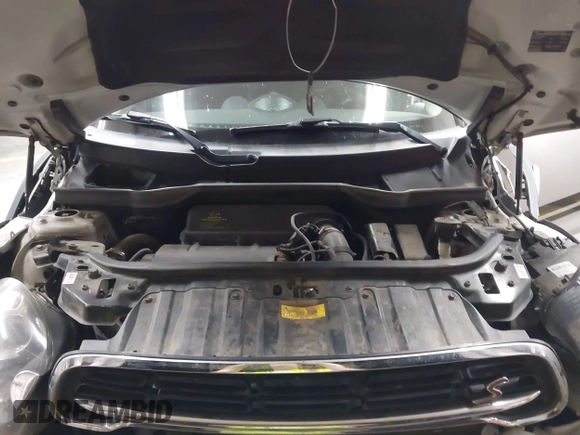 2015 MINI Countryman S with VIN WMWZC5C53FWT37722, listed as a IAAI auction lot 42151891 with 110,488 mi miles and . Bid and sale history available at DreamBid. Image 10.