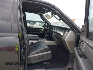 2012 Ford Expedition Limited z VIN 1FMJU1K52CEF45269, wystawiony jako IAAI lot #42299056 z przebiegiem 146 464 mil mil oraz . Historia ofert i sprzedaży dostępna na DreamBid. Obrazek 5.