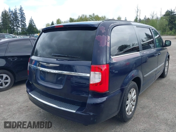 2014 Chrysler Town & Country Touring with VIN 2C4RC1BG0ER211050, listed as a IAAI auction lot 42086523 with 131,434 mi miles. Bid and sale history available at carsss.com. Image 6.