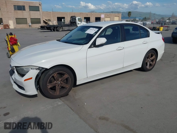 2014 BMW 3 Series 328i with VIN WBA3C1C54EK108518, listed as a IAAI auction lot 41872146 with 116,407 mi miles. Bid and sale history available at carsss.com. Image 19.