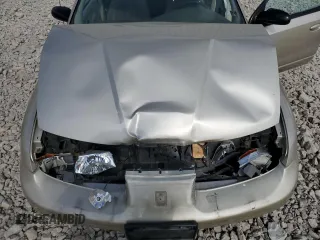 2001 Saturn SL z VIN 1G8ZK52741Z200069, wystawiony jako Copart lot #56360685 z przebiegiem 115 673 mil mil oraz Nie do naprawy. Historia ofert i sprzedaży dostępna na DreamBid. Obrazek 11.