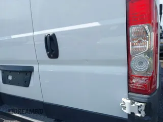 2019 Ram ProMaster Cargo with VIN 3C6TRVCG7KE562908, listed as a IAAI auction lot 41803457 with 167,864 mi miles and . Bid and sale history available at DreamBid. Image 19.