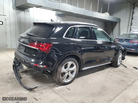 2023 Audi Q5 S line Prestige with VIN WA1FAAFY2P2061904, listed as a Copart auction lot 41449045 with 0 mi miles and Non Repairable. Bid and sale history available at carsss.com. Image 3.