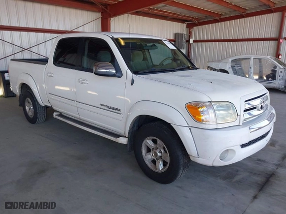 2005 Toyota Tundra SR5 with VIN 5TBET34155S475769, listed as a IAAI auction lot 41663685 with 271,212 mi miles. Bid and sale history available at carsss.com. Image 1.