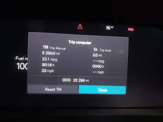 2024 Volvo XC60 Plus Dark Theme z VIN YV4L12RL8R1823184, wystawiony jako IAAI lot #41388918 z przebiegiem 25 299 mil mil oraz . Historia ofert i sprzedaży dostępna na DreamBid. Obrazek 15.