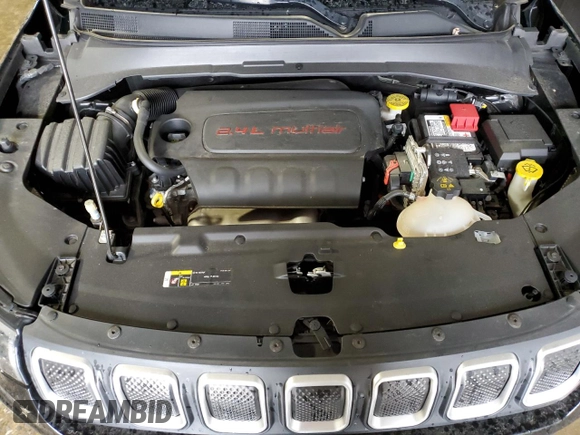 2022 Jeep Compass Latitude with VIN 3C4NJDBB0NT122375, listed as a Copart auction lot 46575035 with 18,765 mi miles and Salvage Title. Bid and sale history available at DreamBid. Image 12.