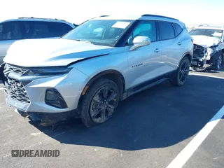 2020 Chevrolet Blazer RS z VIN 3GNKBERS0LS723324, wystawiony jako IAAI lot #42000068 z przebiegiem 59 433 mil mil oraz . Historia ofert i sprzedaży dostępna na DreamBid. Obrazek 2.