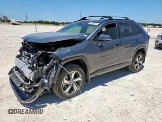 2025 Toyota RAV4 SE с VIN JTMCB3FV5SD244265, выставлен на аукционе Copart как лот 66194265 с пробегом 1 636 миль миль и Списание • Salvage title. История ставок и продаж доступна на DreamBid. Изображение 1.