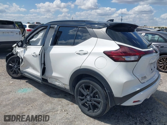 2023 Nissan Kicks SR with VIN 3N1CP5DV4PL532363, listed as a IAAI auction lot 41994934 with 47,433 mi miles. Bid and sale history available at carsss.com. Image 3.