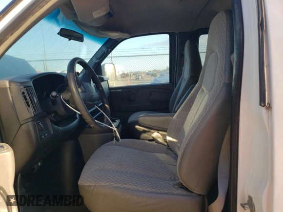 2007 Chevrolet Express Passenger z VIN 1GAHG35UX71157995, wystawiony jako Copart lot #78021374 z przebiegiem 76 166 mil mil oraz Szkoda całkowita • Salvage title. Historia ofert i sprzedaży dostępna na DreamBid. Obrazek 7.