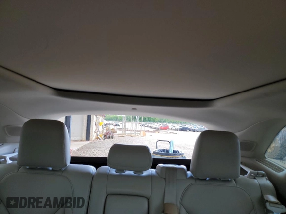 2019 Lincoln MKC Reserve с VIN 5LMCJ3C9XKUL20906, выставлен на аукционе Copart как лот 52814185 с пробегом 50 821 миль миль и Списание • Salvage title. История ставок и продаж доступна на DreamBid. Изображение 10.