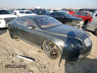 2005 Bentley Continental GT GT z VIN SCBCR63W45C027121, wystawiony jako Copart lot #89028465 z przebiegiem Nie podano mil oraz Czysty tytuł • Clean title. Historia ofert i sprzedaży dostępna na DreamBid. Obrazek 4.