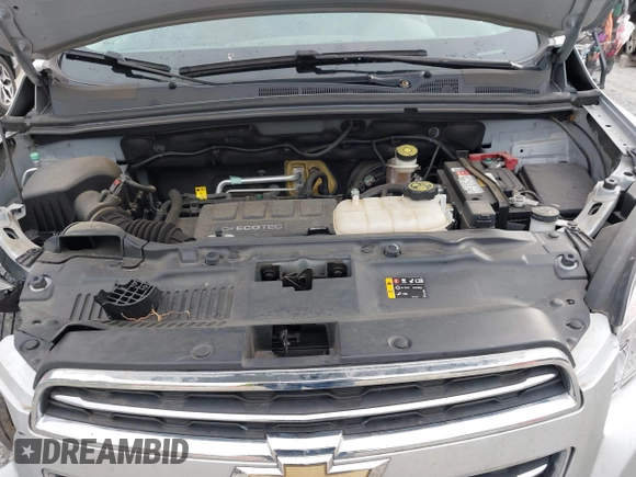 2015 Chevrolet Trax LS with VIN KL7CJKSB4FB129440, listed as a IAAI auction lot 41734339 with 37,772 mi miles. Bid and sale history available at carsss.com. Image 10.