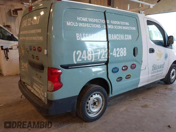 2019 Nissan NV200 S with VIN 3N6CM0KN9KK699096, listed as a IAAI auction lot 42263742 with 88,112 mi miles and . Bid and sale history available at DreamBid. Image 19.