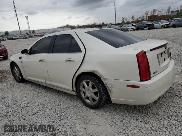 2008 Cadillac STS RWD z VIN 1G6DZ67A080170284, wystawiony jako Copart lot #78789724 z przebiegiem 185 571 mil mil oraz Szkoda całkowita • Salvage title. Historia ofert i sprzedaży dostępna na DreamBid. Obrazek 2.