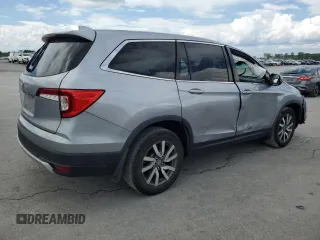 2021 Honda Pilot EX-L z VIN 5FNYF5H58MB008921, wystawiony jako Copart lot #56985395 z przebiegiem Nie podano mil oraz Szkoda całkowita • Salvage title. Historia ofert i sprzedaży dostępna na DreamBid. Obrazek 3.