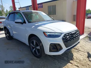 2023 Audi Q5 S line Prestige с VIN WA1FAAFY6P2009630, выставлен на аукционе IAAI как лот 42201441 с пробегом 20 153 миль миль и . История ставок и продаж доступна на DreamBid. Изображение 1.