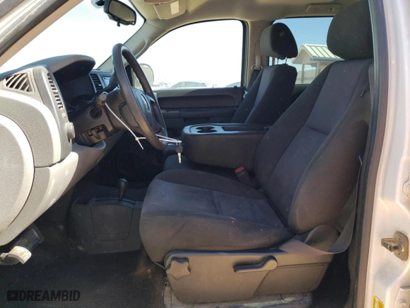 2010 Chevrolet Silverado 1500 LS with VIN 3GCRKREA0AG266297, listed as a Copart auction lot 43928514 with 183,721 mi miles and Clean Title. Bid and sale history available at carsss.com. Image 7.