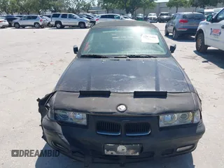 1994 BMW 3 Series 325iC with VIN WBABJ6325RJD34635, listed as a IAAI auction lot 42073446 with 201,750 mi miles. Bid and sale history available at carsss.com. Image 6.