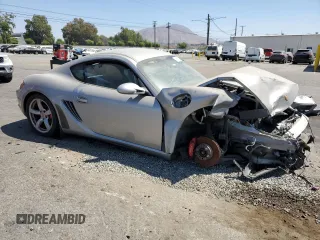 2006 Porsche Cayman S с VIN WP0AB298X6U784563, выставлен на аукционе Copart как лот 69819084 с пробегом 132 131 миль миль и Списание • Salvage title. История ставок и продаж доступна на DreamBid. Изображение 4.