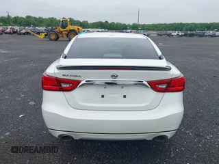 2016 Nissan Maxima SV z VIN 1N4AA6AP2GC375242, wystawiony jako IAAI lot #42220608 z przebiegiem 59 983 mil mil oraz . Historia ofert i sprzedaży dostępna na DreamBid. Obrazek 16.