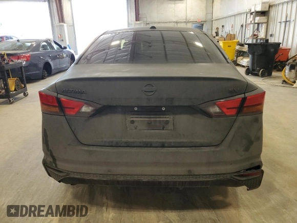 2021 Nissan Altima SV z VIN 1N4BL4DV5MN363230, wystawiony jako Copart lot #56286945 z przebiegiem 122 284 mil mil oraz Szkoda całkowita • Salvage title. Historia ofert i sprzedaży dostępna na DreamBid. Obrazek 6.