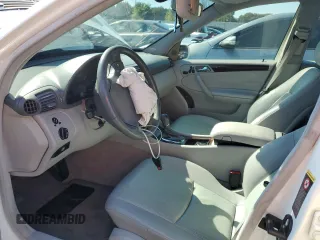 2004 Mercedes-Benz C 320 with VIN WDBRF64J64F449079, listed as a Copart auction lot 70637514 with 130,830 mi miles and Salvage Title. Bid and sale history available at DreamBid. Image 7.