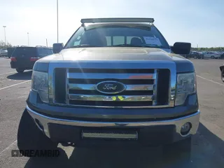 2010 Ford F-150 XL z VIN 1FTEW1E80AFA43583, wystawiony jako IAAI lot #42128735 z przebiegiem 139 654 mil mil oraz . Historia ofert i sprzedaży dostępna na DreamBid. Obrazek 12.