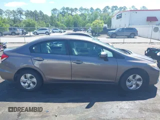 2015 Honda Civic Sedan LX with VIN 19XFB2F58FE082269, listed as a IAAI auction lot 42031294 with 105,260 mi miles. Bid and sale history available at carsss.com. Image 13.