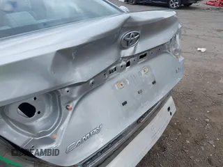2017 Toyota Camry XLE with VIN 4T1BF1FK4HU454824, listed as a IAAI auction lot 42126990 with 77,818 mi miles and . Bid and sale history available at DreamBid. Image 6.