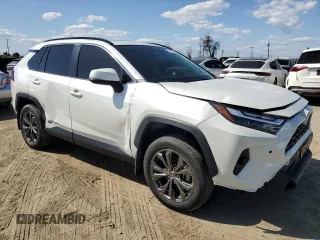 2022 Toyota RAV4 Hybrid XLE Premium with VIN JTMB6RFV1ND521761, listed as a Copart auction lot 52150265 with 46,391 mi miles and Salvage title. Bid and sale history available at DreamBid. Image 4.