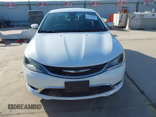 2015 Chrysler 200 C with VIN 1C3CCCCB0FN525031, listed as a IAAI auction lot 41998163 with 85,197 mi miles and . Bid and sale history available at DreamBid. Image 13.