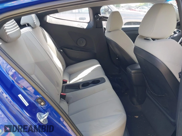 2012 Hyundai Veloster w/Gray Int z VIN KMHTC6AD3CU074501, wystawiony jako IAAI lot #42289456 z przebiegiem 94 303 mil mil oraz . Historia ofert i sprzedaży dostępna na DreamBid. Obrazek 8.