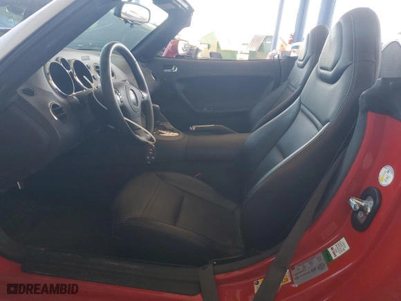 2008 Pontiac Solstice with VIN 1G2MC35B48Y131700, listed as a Copart auction lot 50033395 with 4,783 mi miles and Salvage Title. Bid and sale history available at carsss.com. Image 7.