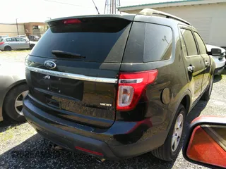 2013 Ford Explorer with VIN 1FM5K8B8XDGA99954, listed as a IAAI auction lot 41911136 with 170,270 mi miles and . Bid and sale history available at carsss.com. Image 4.