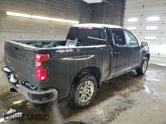 2024 Chevrolet Silverado 1500 LT with VIN 3GCPDKEK1RG188481, listed as a Copart auction lot 45172905 with 14,113 mi miles and Salvage Title. Bid and sale history available at carsss.com. Image 3.