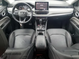 2022 Jeep Compass Limited z VIN 3C4NJDCB4NT135368, wystawiony jako Copart lot #52295865 z przebiegiem 26 537 mil mil oraz Szkoda całkowita • Salvage title. Historia ofert i sprzedaży dostępna na DreamBid. Obrazek 8.