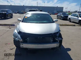 2015 Nissan Altima 2.5 S with VIN 1N4AL3AP4FN319380, listed as a IAAI auction lot 41477898 with 107,777 mi miles. Bid and sale history available at carsss.com. Image 13.