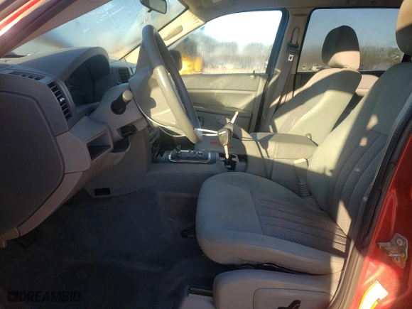 2006 Jeep Grand Cherokee Laredo with VIN 1J4HR48N46C251038, listed as a Copart auction lot 86973504 with 191,552 mi miles and Clean Title. Bid and sale history available at carsss.com. Image 7.