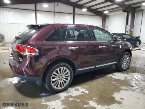 2011 Lincoln MKX with VIN 2LMDJ8JK1BBJ06892, listed as a Copart auction lot 75727364 with 120,000 mi miles and Salvage Title. Bid and sale history available at carsss.com. Image 3.