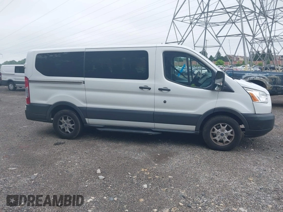 2015 Ford Transit XL with VIN 1FMZK1YM8FKB06431, listed as a IAAI auction lot 42653296 with 211,105 mi miles and . Bid and sale history available at DreamBid. Image 14.